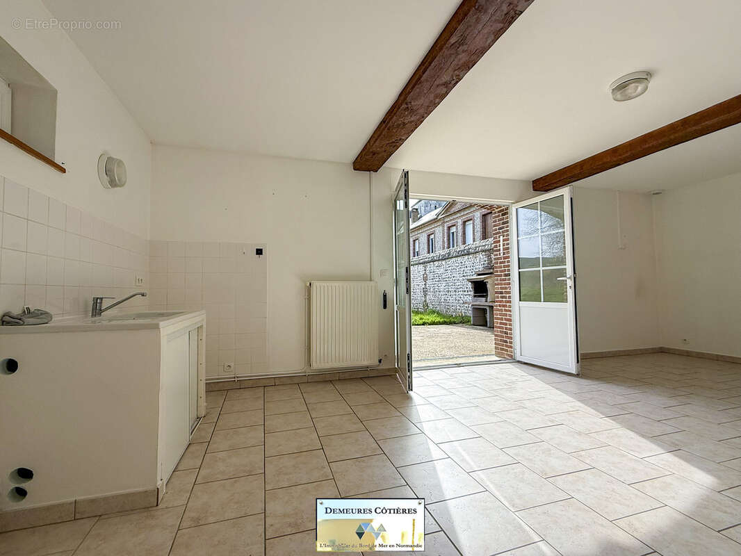 Maison à LES LOGES