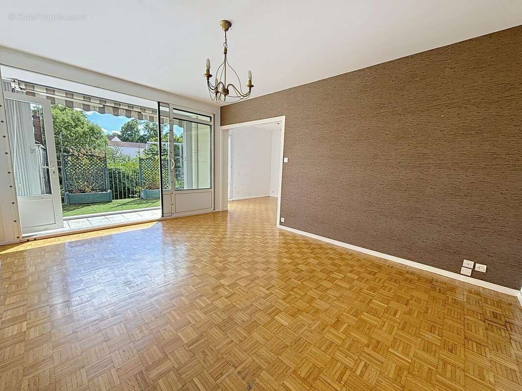 Appartement à LONGVIC