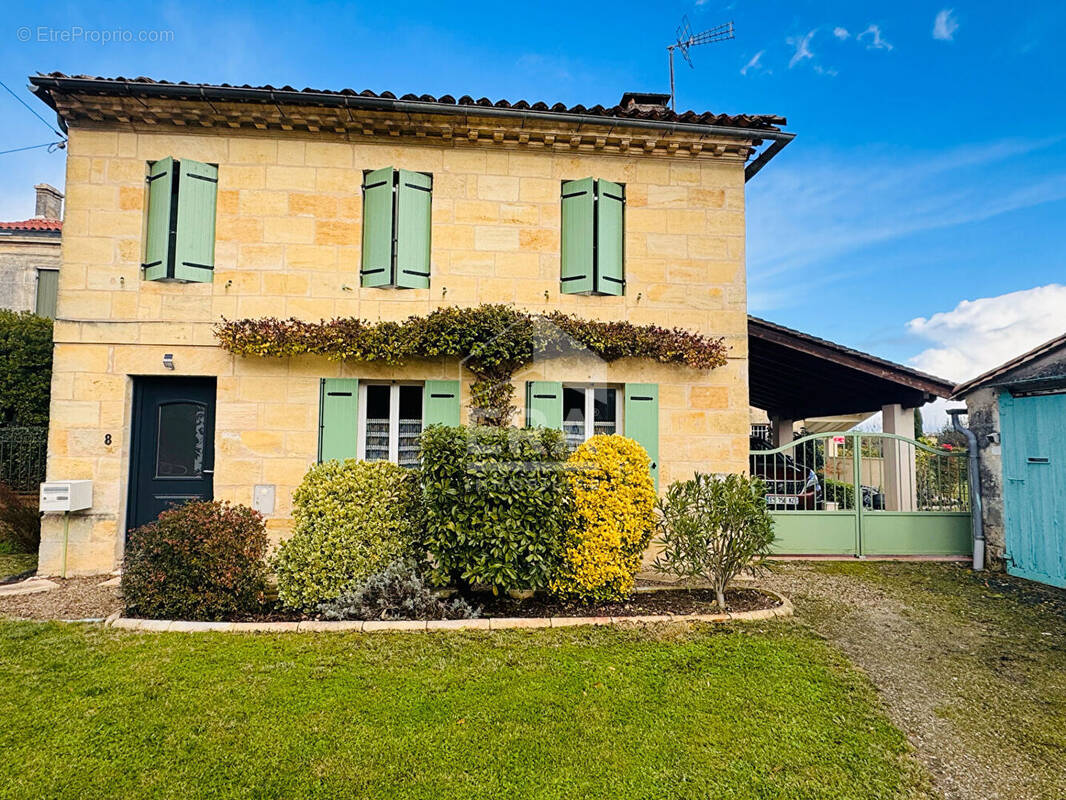 Maison à BAYON-SUR-GIRONDE