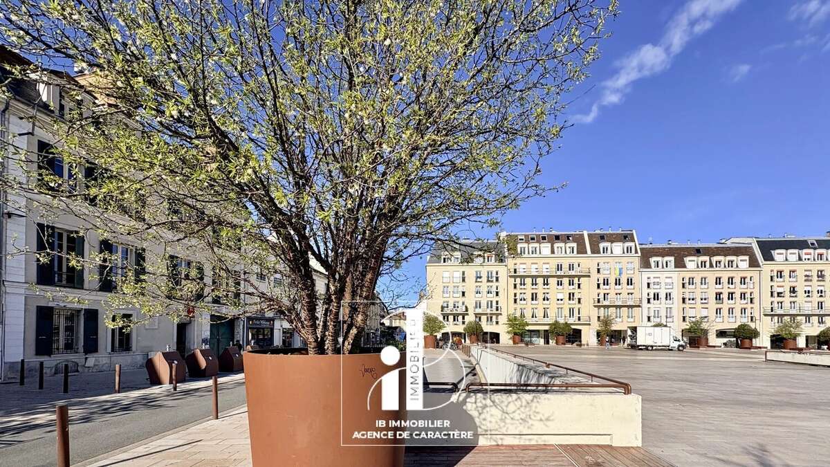 Appartement à FONTAINEBLEAU