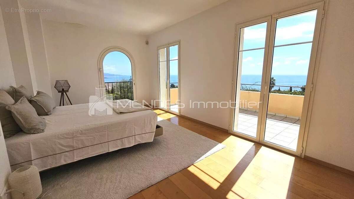 Villa eblouissante quartier madone a menton - photo 2