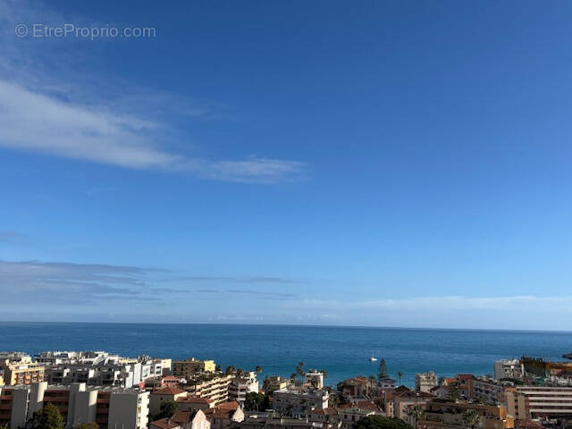 Appartement à ROQUEBRUNE-CAP-MARTIN