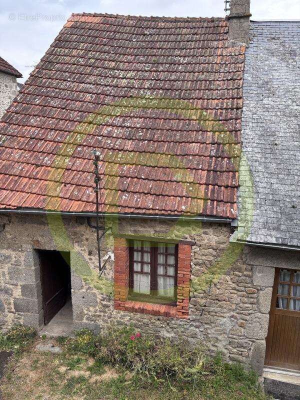 Maison à CRESSAT