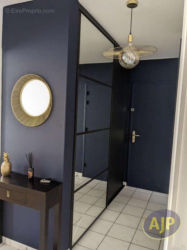 Appartement à SAINT-SEBASTIEN-SUR-LOIRE