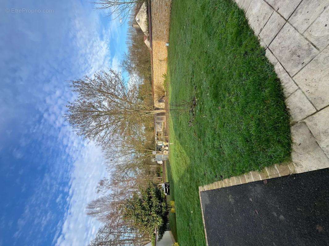 Maison à TOURNAN-EN-BRIE