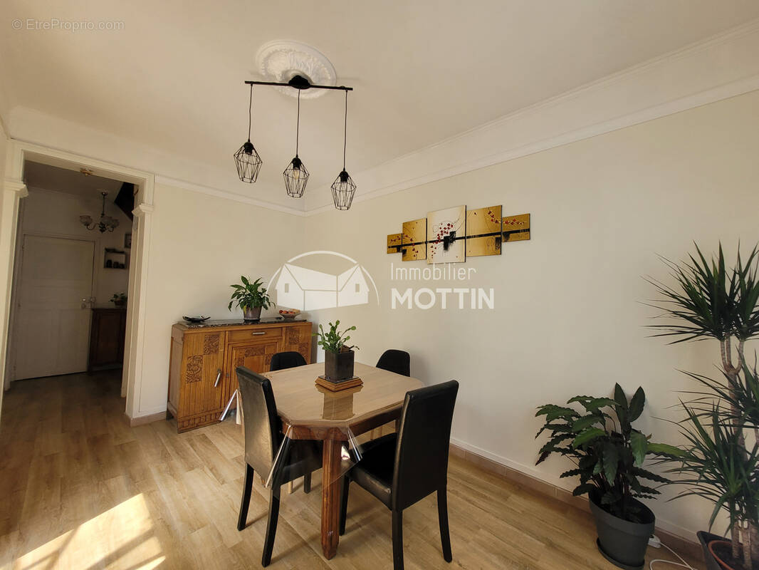 Maison à VITRY-SUR-SEINE