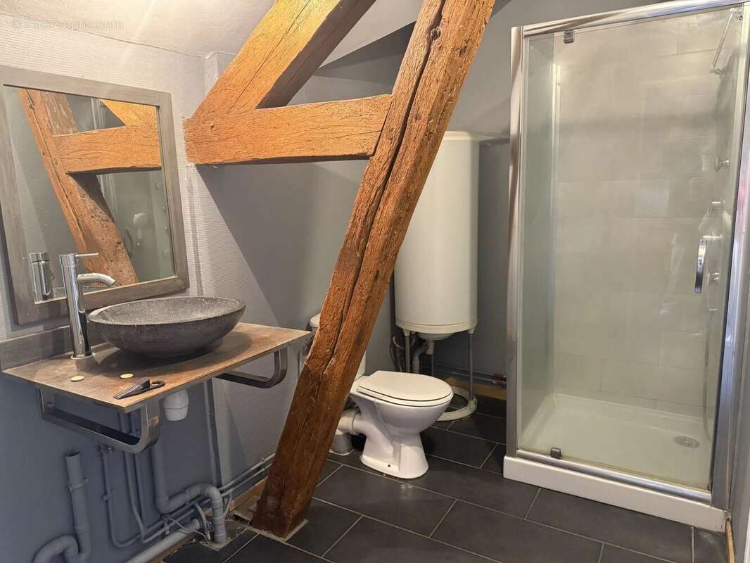 Appartement à IVRY-LA-BATAILLE