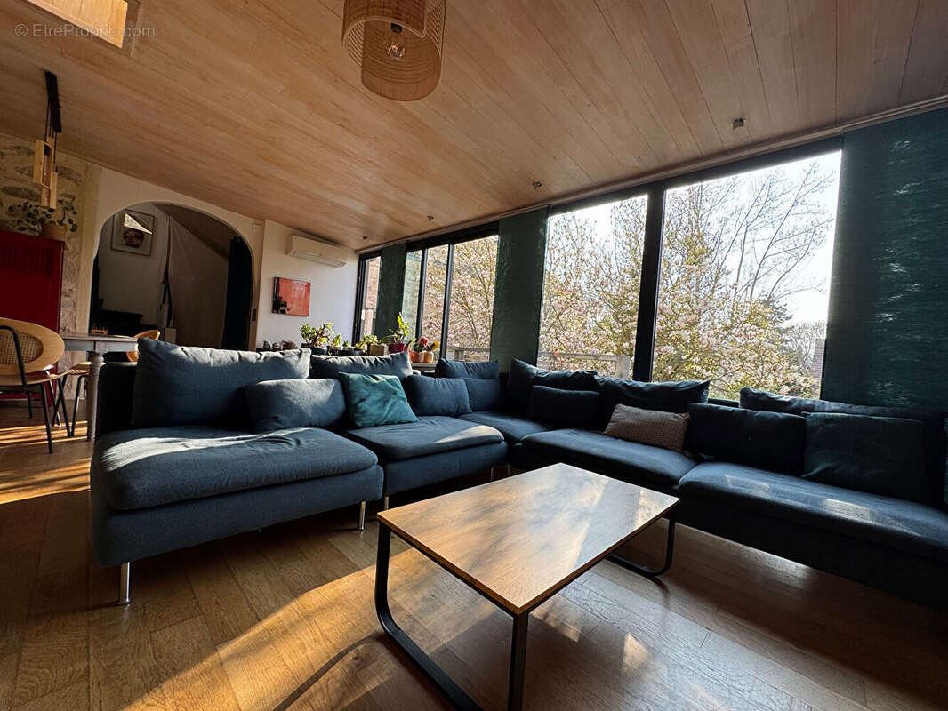 Maison à SAINT-NOM-LA-BRETECHE