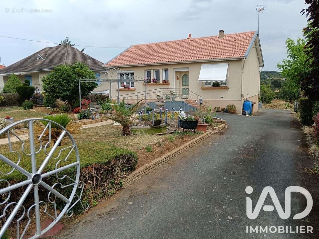 Photo 3 - Maison à SAINT-JEAN-DE-THOUARS