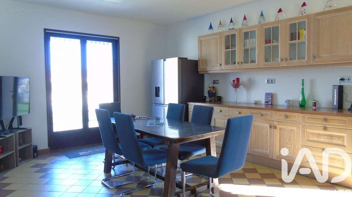 Maison 347 m² à Rigny-Sur-Arroux  - photo 3