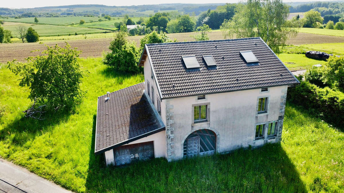 Maison à LE CLERJUS