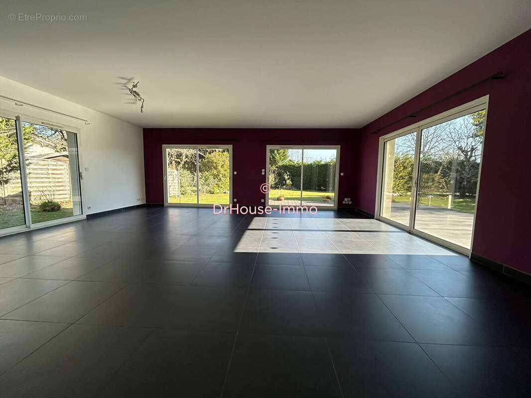 Maison à LE PIAN-MEDOC