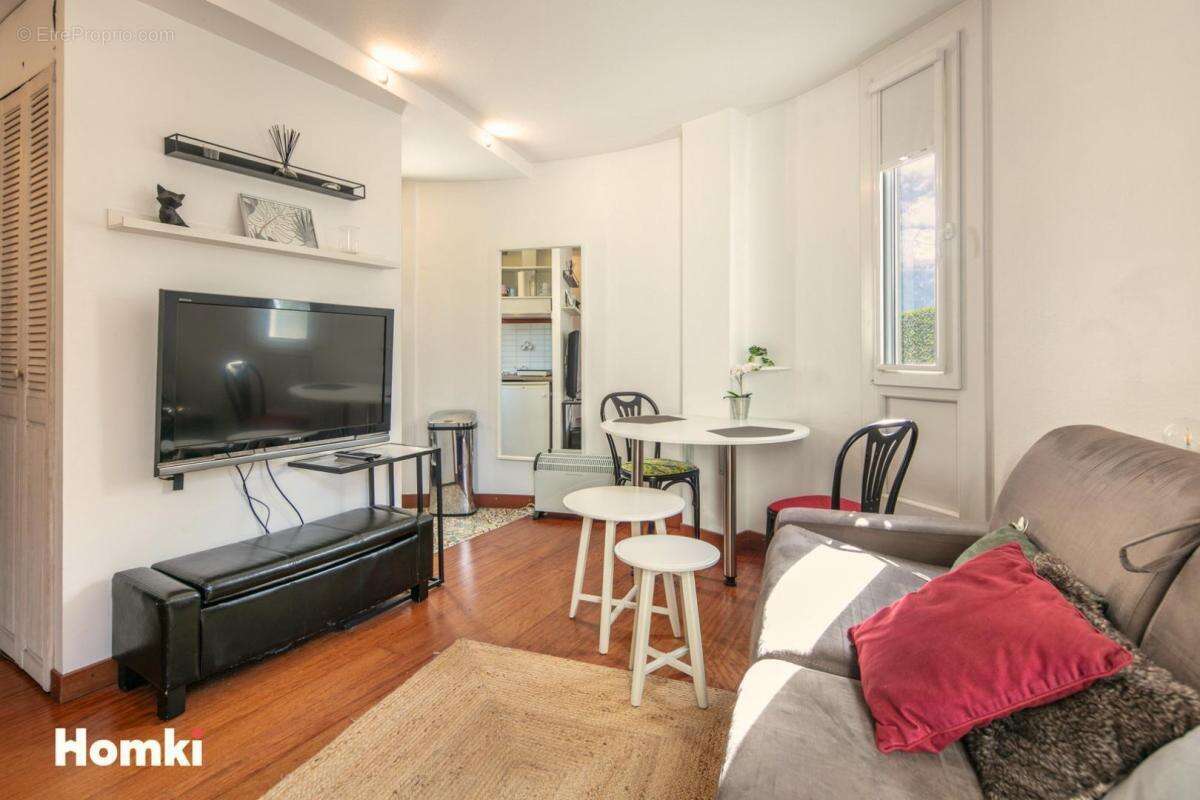 Appartement à SAINT-MARTIN-D'HERES