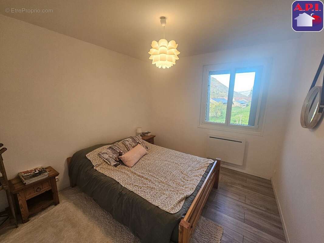 Appartement à AX-LES-THERMES