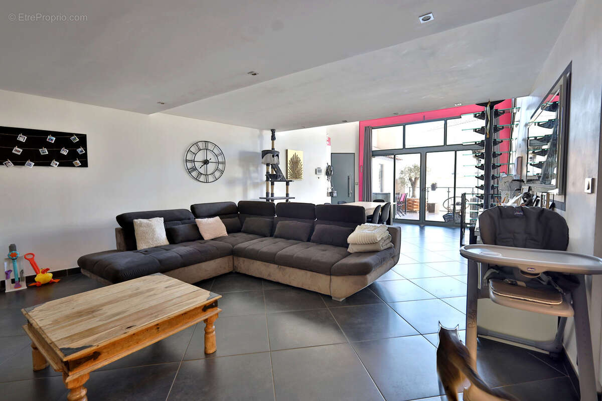 Appartement à MOIDIEU-DETOURBE