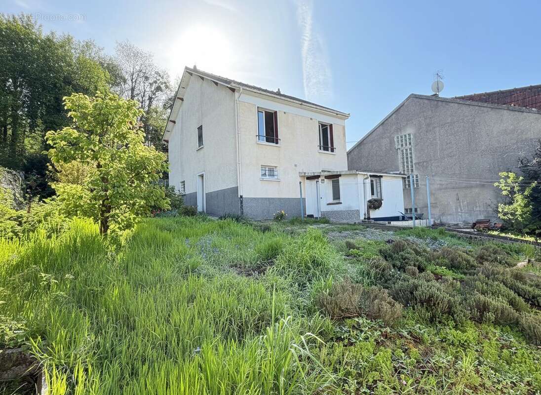 Maison à MONTLIGNON