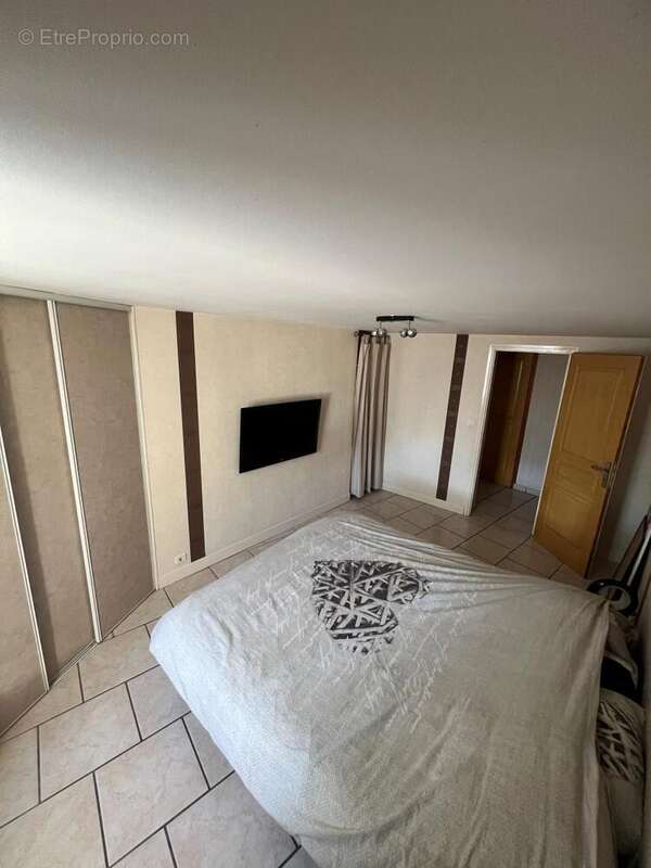 Appartement à CHATILLON-SUR-MARNE