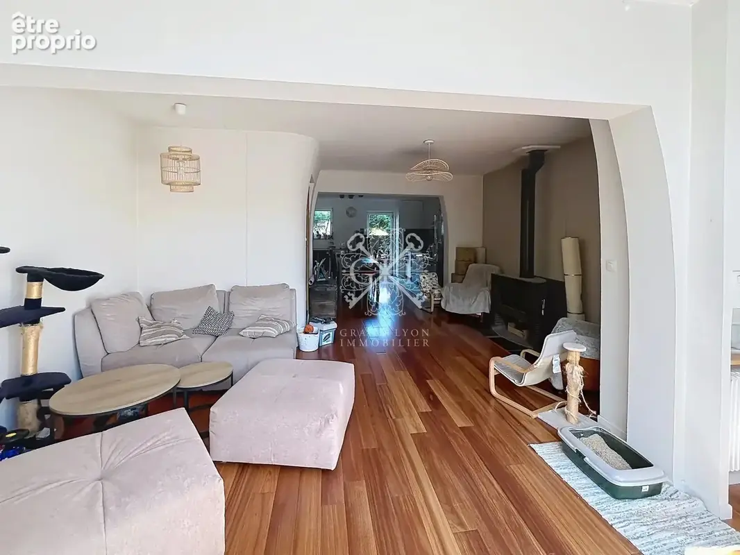 Maison 6 pièces 157 m² à vendre à Villeurbanne (69100) - photo 3