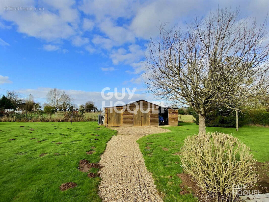 Maison à BEAUMONT-LE-ROGER