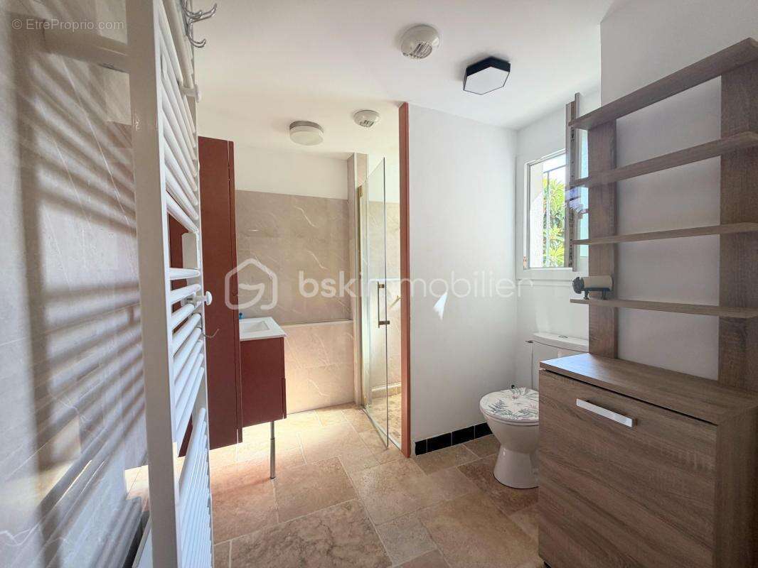 Belle maison entièrement rénovée au goût du jour - photo 17