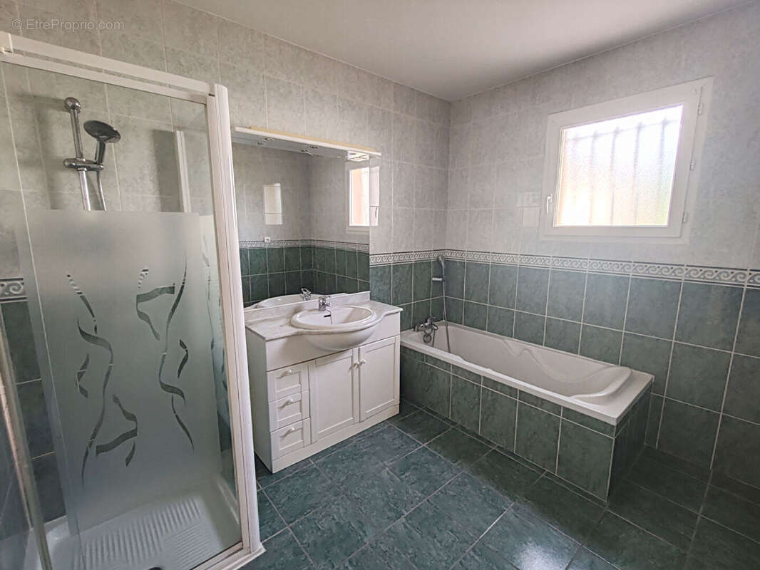Maison Monteils, proche des commerces - photo 5