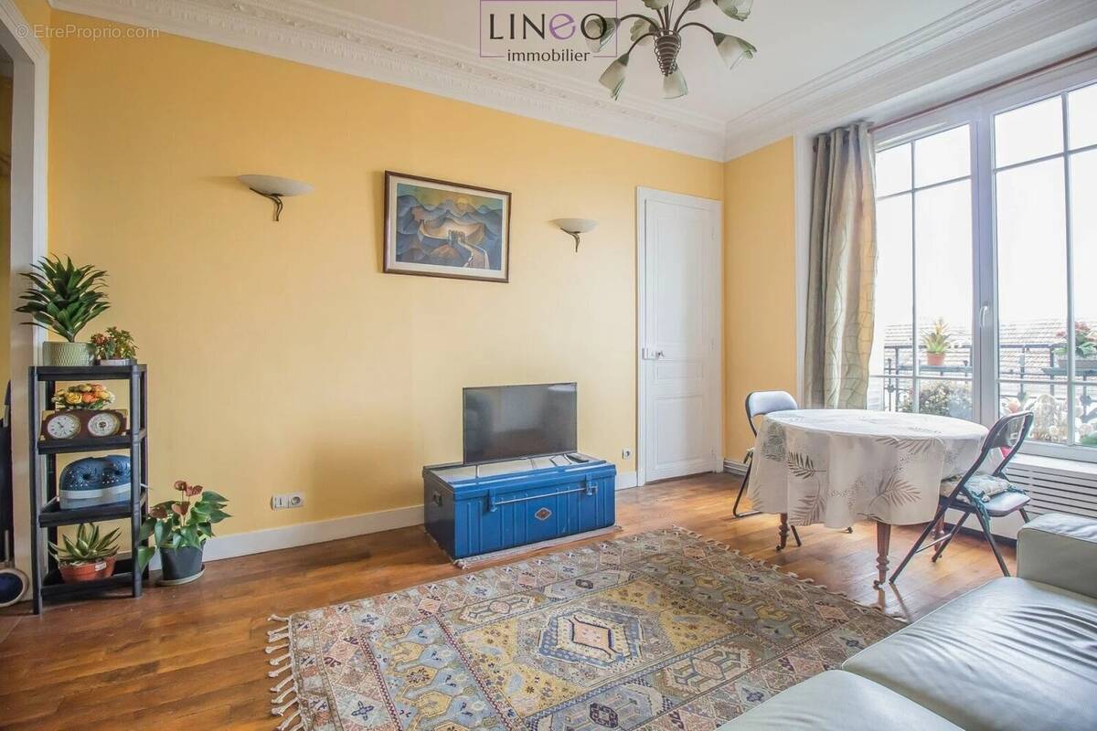 Appartement à CHOISY-LE-ROI