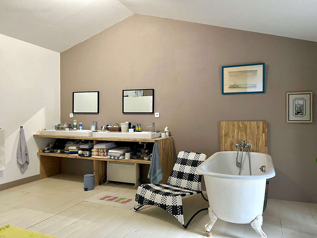 Maison à SAUVETERRE-DE-GUYENNE