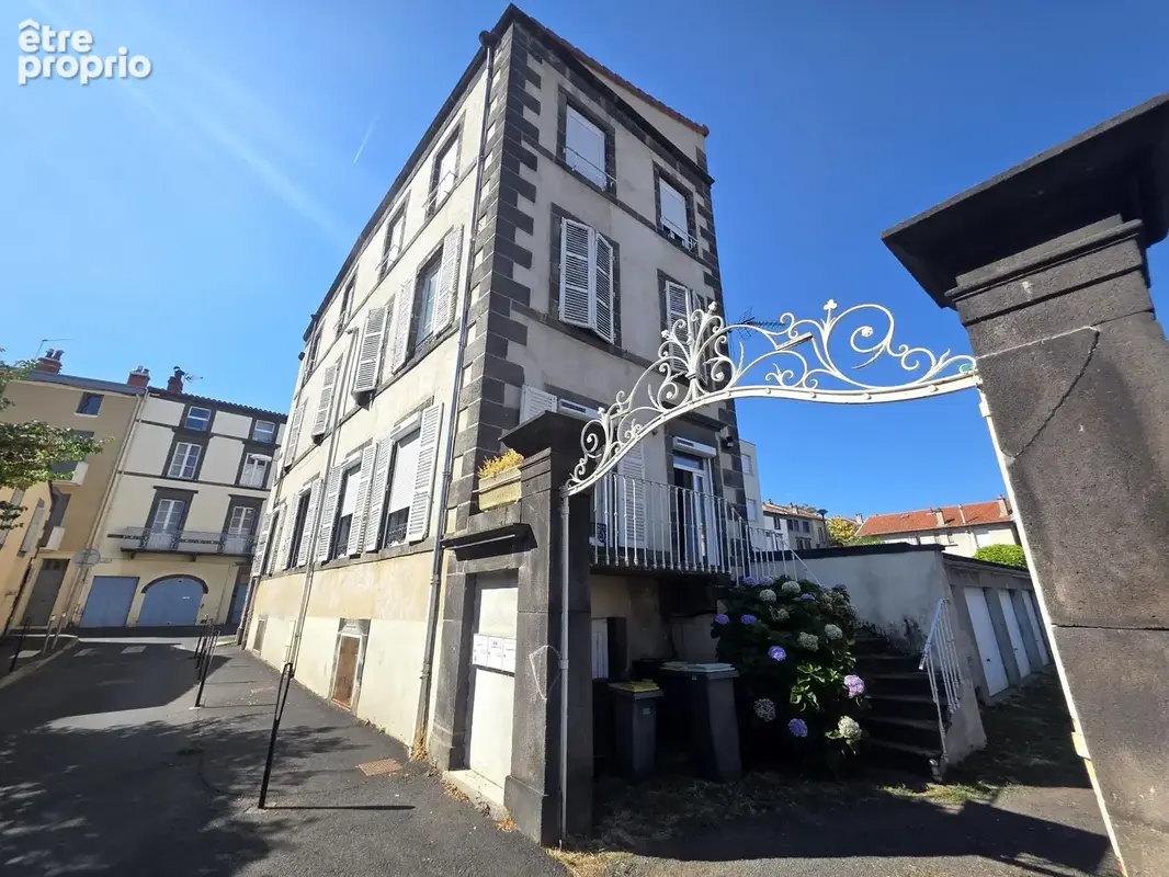 Appartement 3 pièces 66 m² à vendre à Beaumont (63110) - photo 2