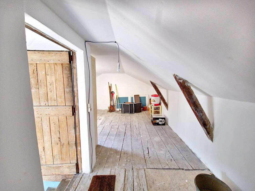 Maison au coeur de Caylus - photo 8
