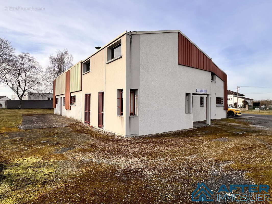 Commerce à CHANTEHEUX