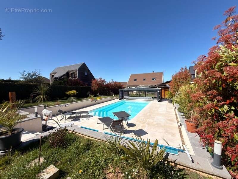 Maison à BREUIL-LE-SEC