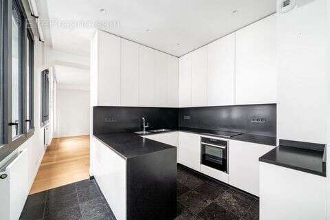 Appartement à PARIS-6E