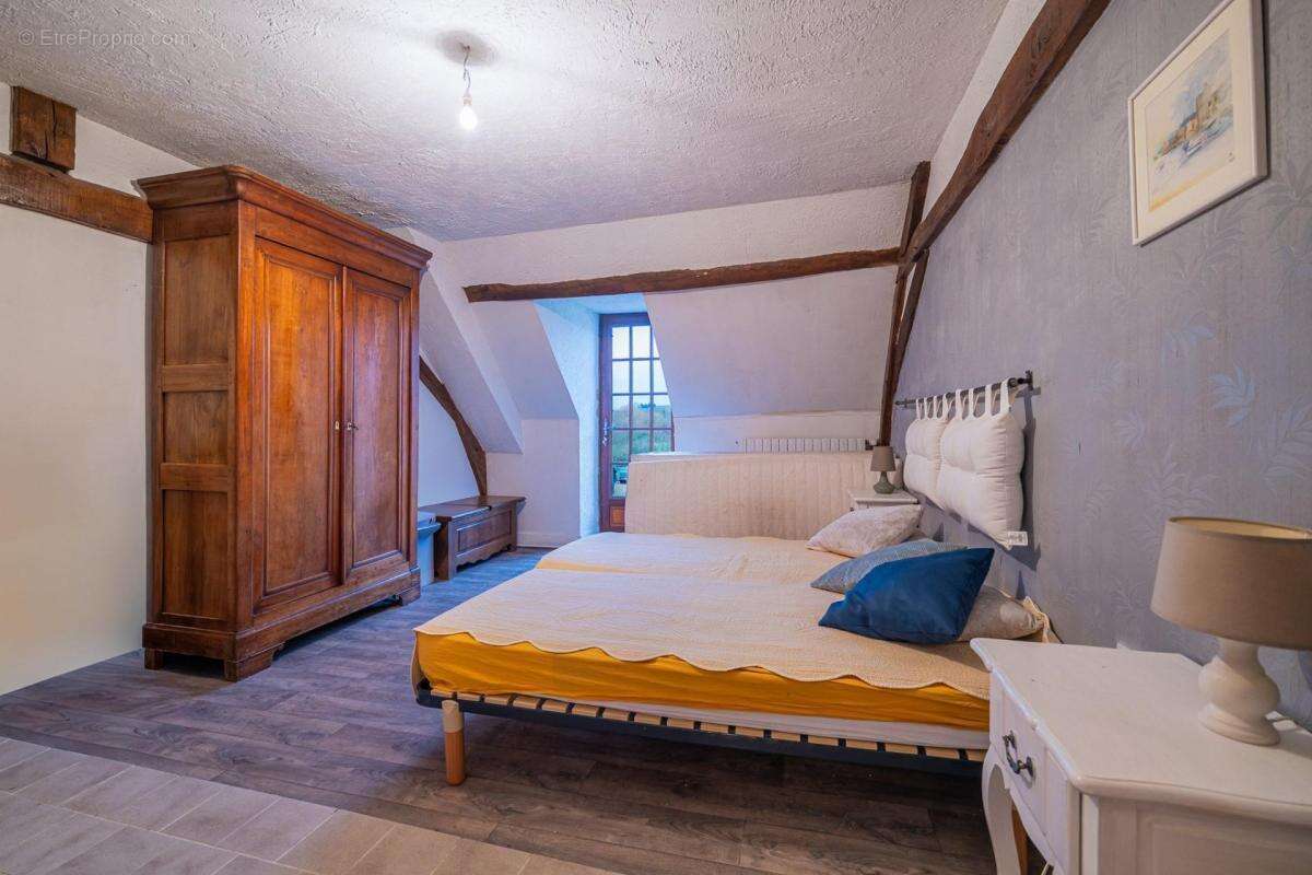 Maison à SAINT-JEAN-D'ASSE