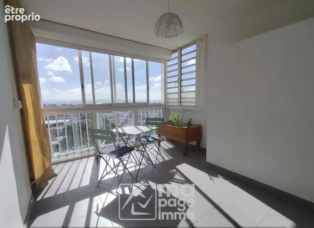 Appartement à FORT-DE-FRANCE