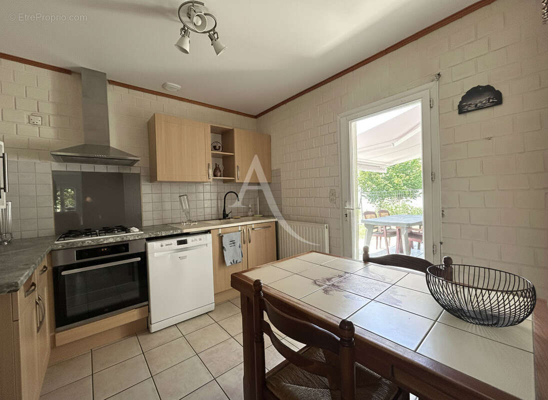 Maison Eysines 5 pièce(s) 91.77 m2 - photo 3