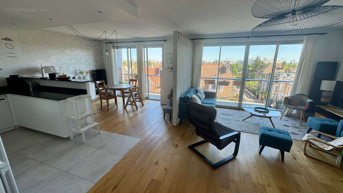 Appartement à ENGHIEN-LES-BAINS