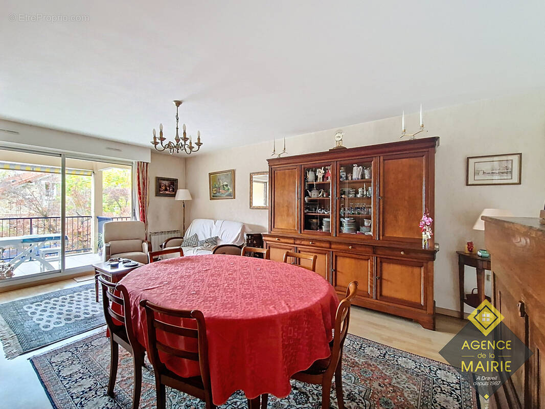 Appartement à DRAVEIL