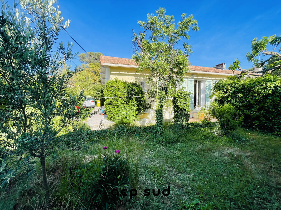 Maison à MARSEILLE-12E