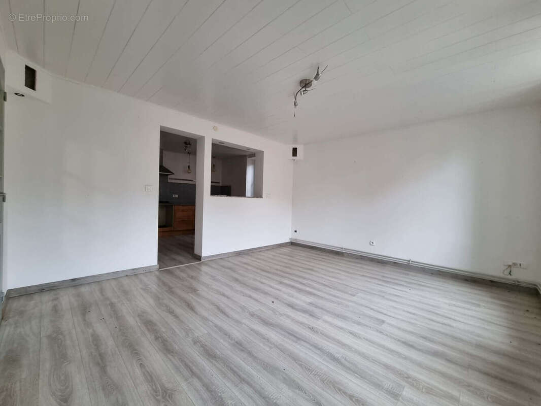 Maison à LUTZELBOURG