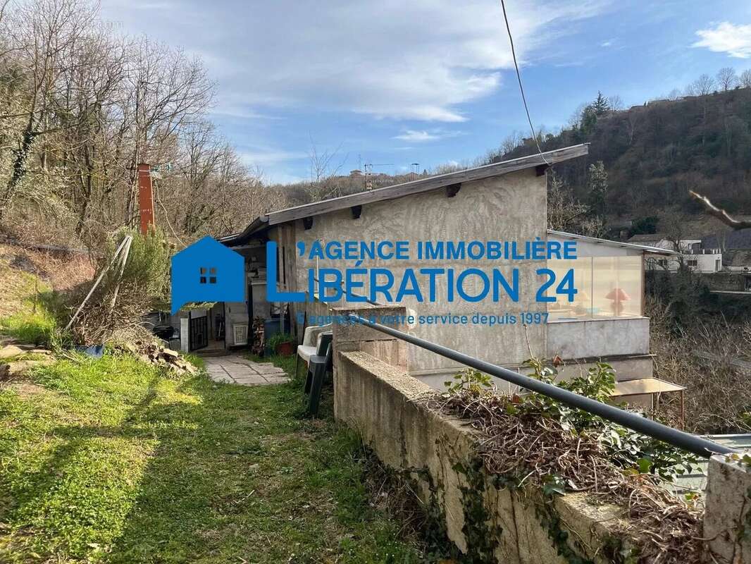 Maison à CHATEAUNEUF