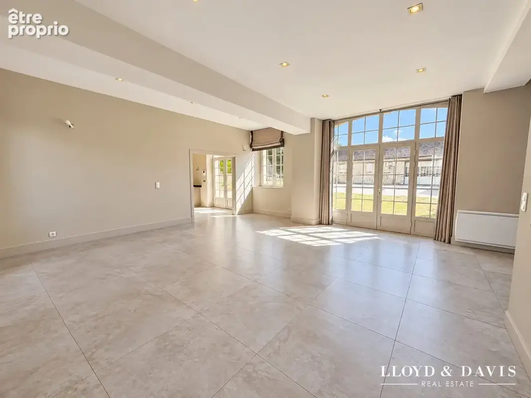 Maison 10 pièces 400 m² à vendre à Senlis (60300) - photo 3