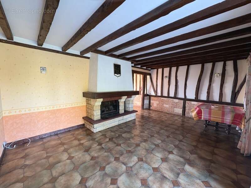Maison à rénover avec vie de plain-pied 4 Chambres sur sous-sol dans le bourg de SAINT-VIGOR-D'YMONVILLE (76430) - photo 14