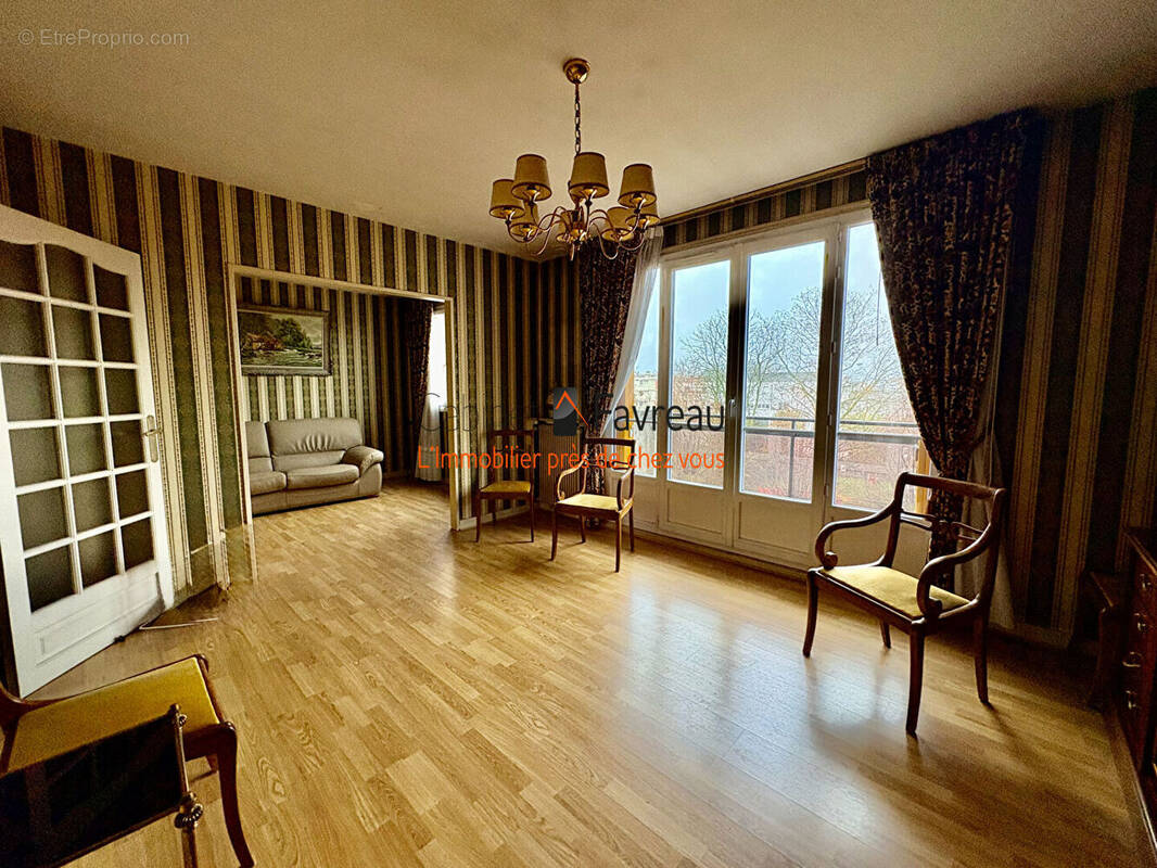 Appartement à VITRY-SUR-SEINE