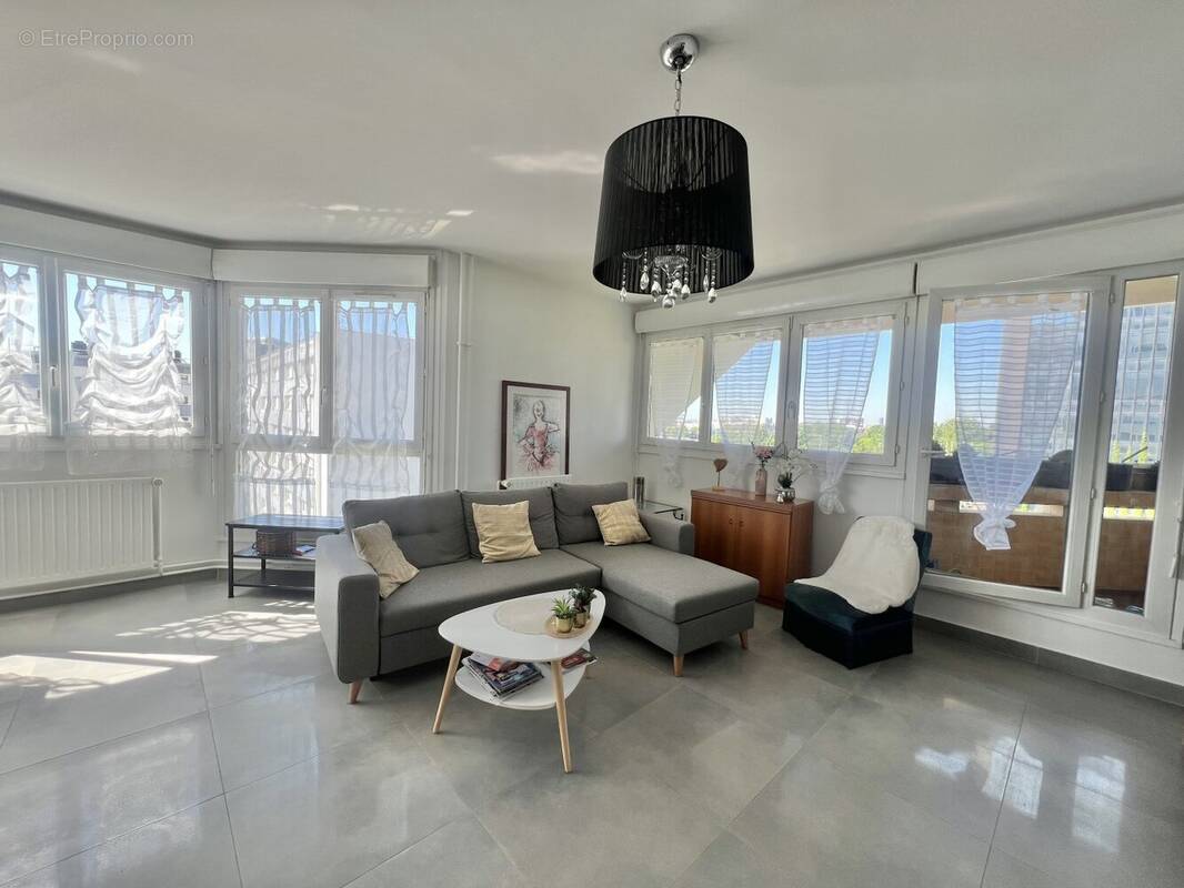 Appartement à BAGNOLET