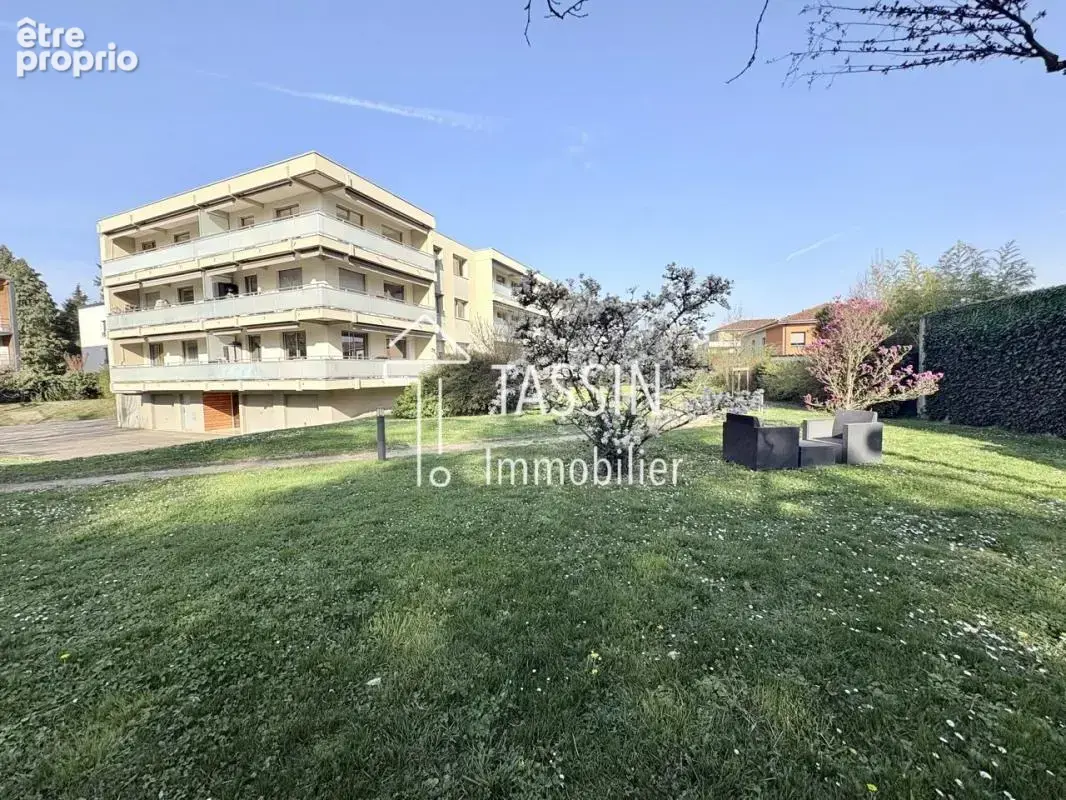 Appartement à TASSIN-LA-DEMI-LUNE