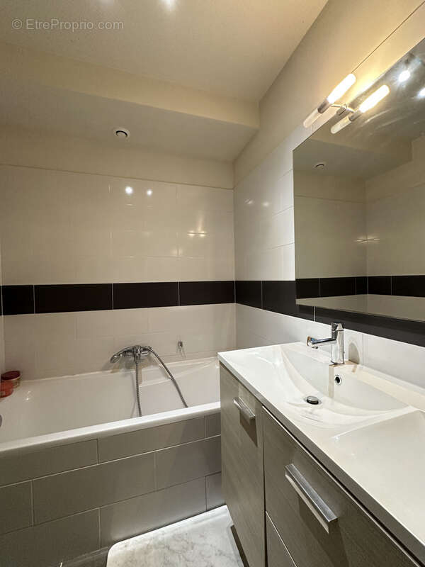 Appartement à SAINT-CYPRIEN