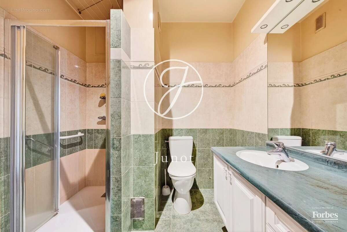 Appartement à PARIS-5E