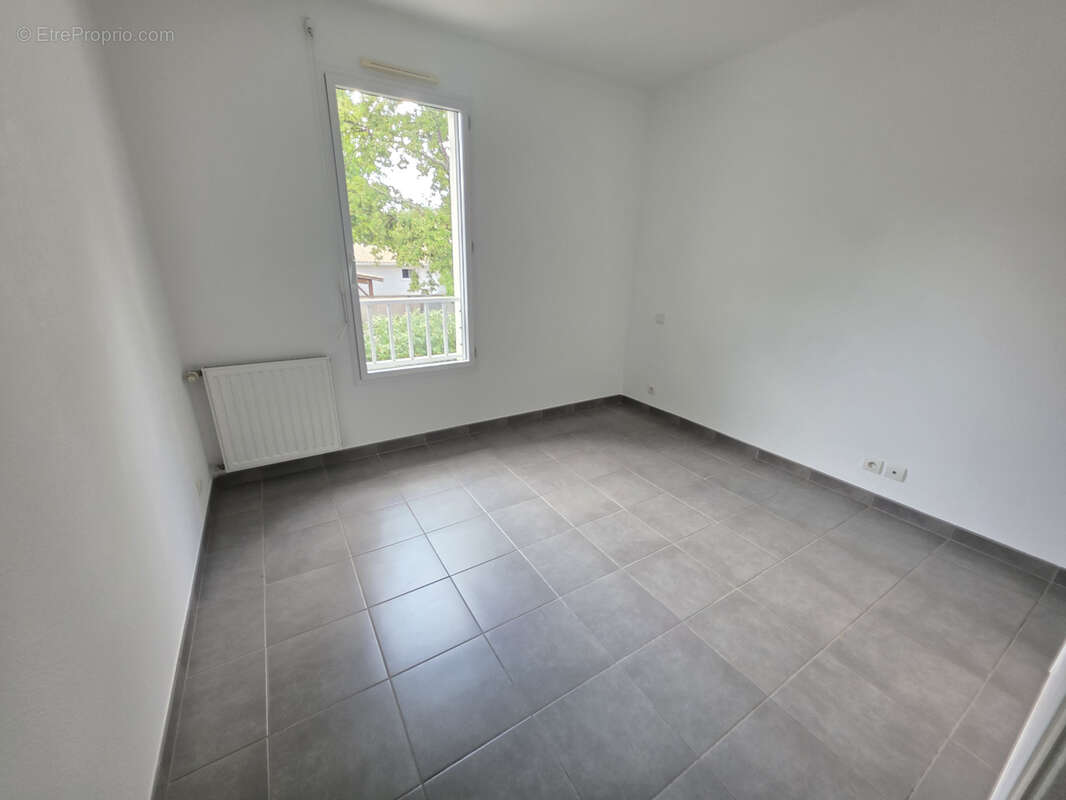 Maison de ville t3 jarinet et 2 parkings - photo 6