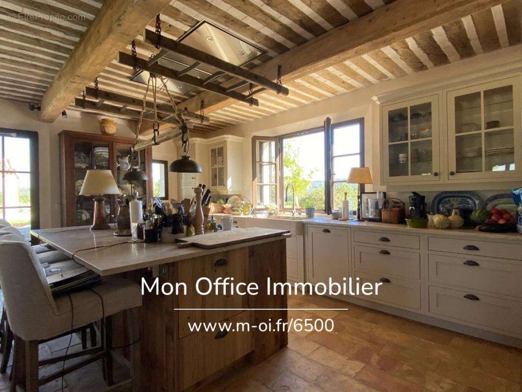 Maison à ANSOUIS