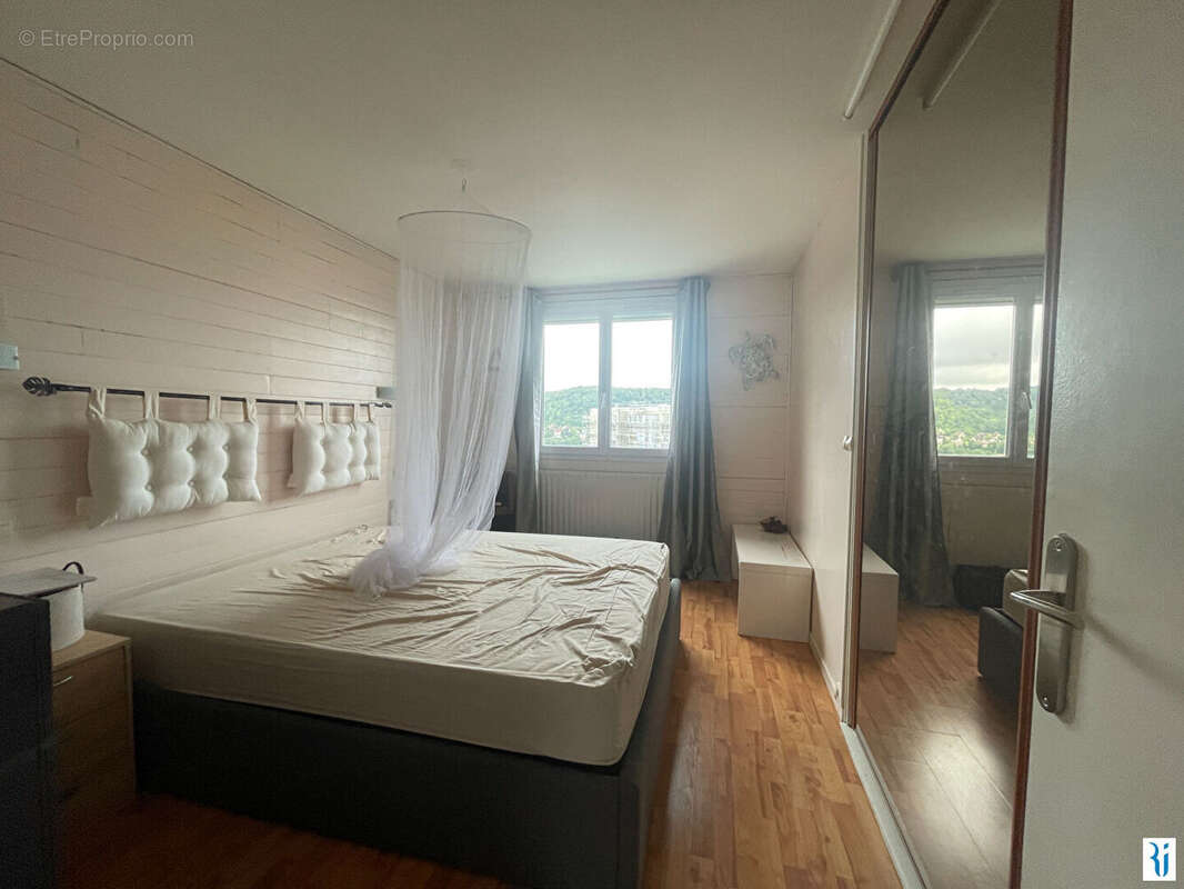 Appartement à DARNETAL